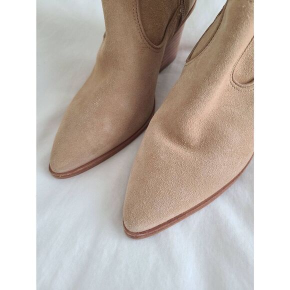 Kaanas Womens Leather Pointed Toe Block Heel Hague Heeled Bootie Ivory Size 7M - Picture 2 of 6